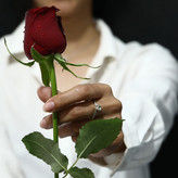 انگشتر نقره رزا با عیار 925 ضد حساسیت